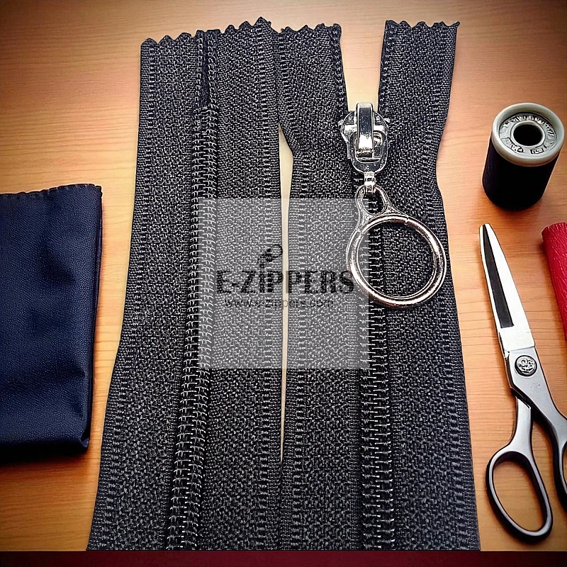 37 cm T 10 Nylon Coat Zipper Open End - Separate ZPHSN0037T10