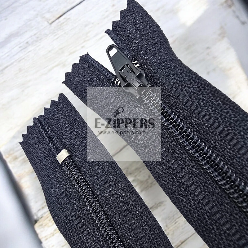 Nylon Pocket Zipper with 13 cm Bottom - NC0013T5