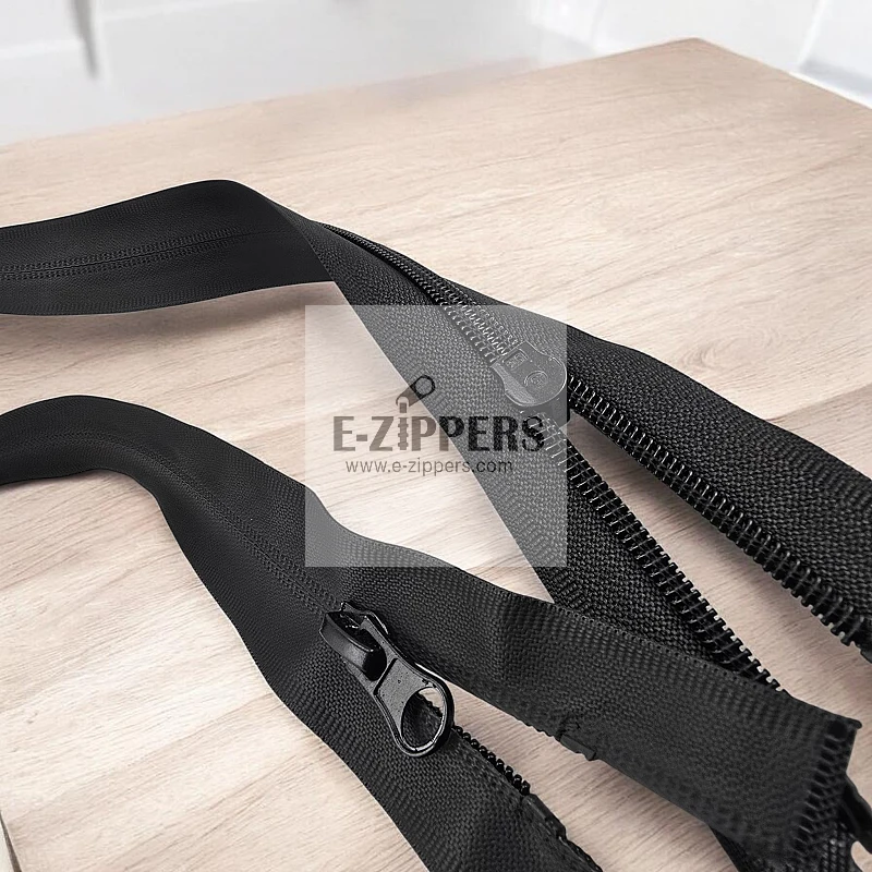 Waterproof Zipper 67 cm TPU NC0067SG
