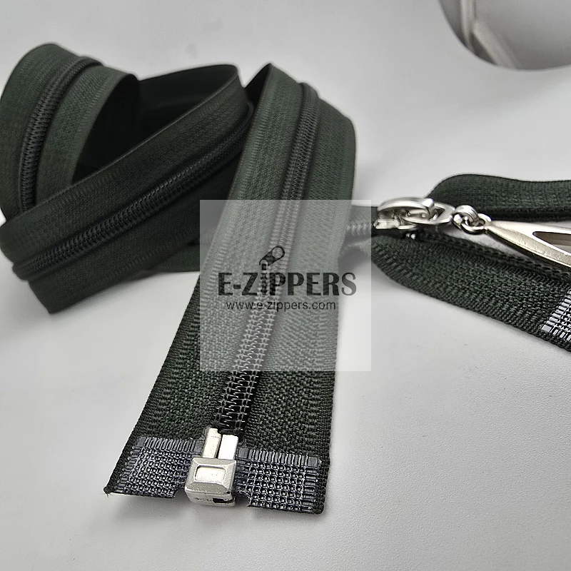 Naylon Özel Elcikli Ferace Fermuarı 120 Cm  Açık Uçlu (Separe)  -  PR00120T10