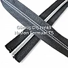 Naylon Gümüş Diş Renkli Şerit Fermuar T 5, dayanıklı ve şık tasarımı ile dikkat çeker.