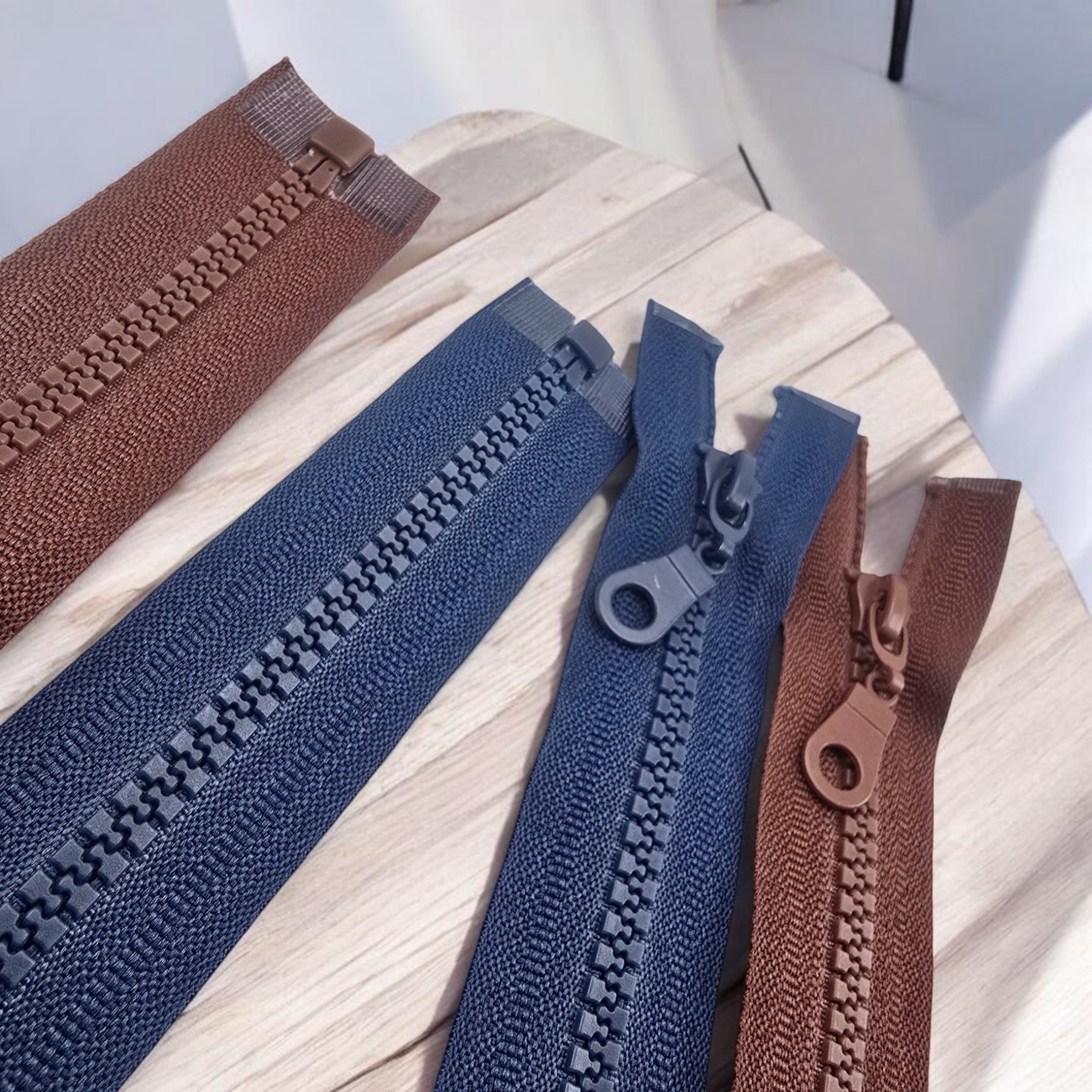 T6 Bone Zipper 70 cm Open End – Durable Separate Design for Outerwear