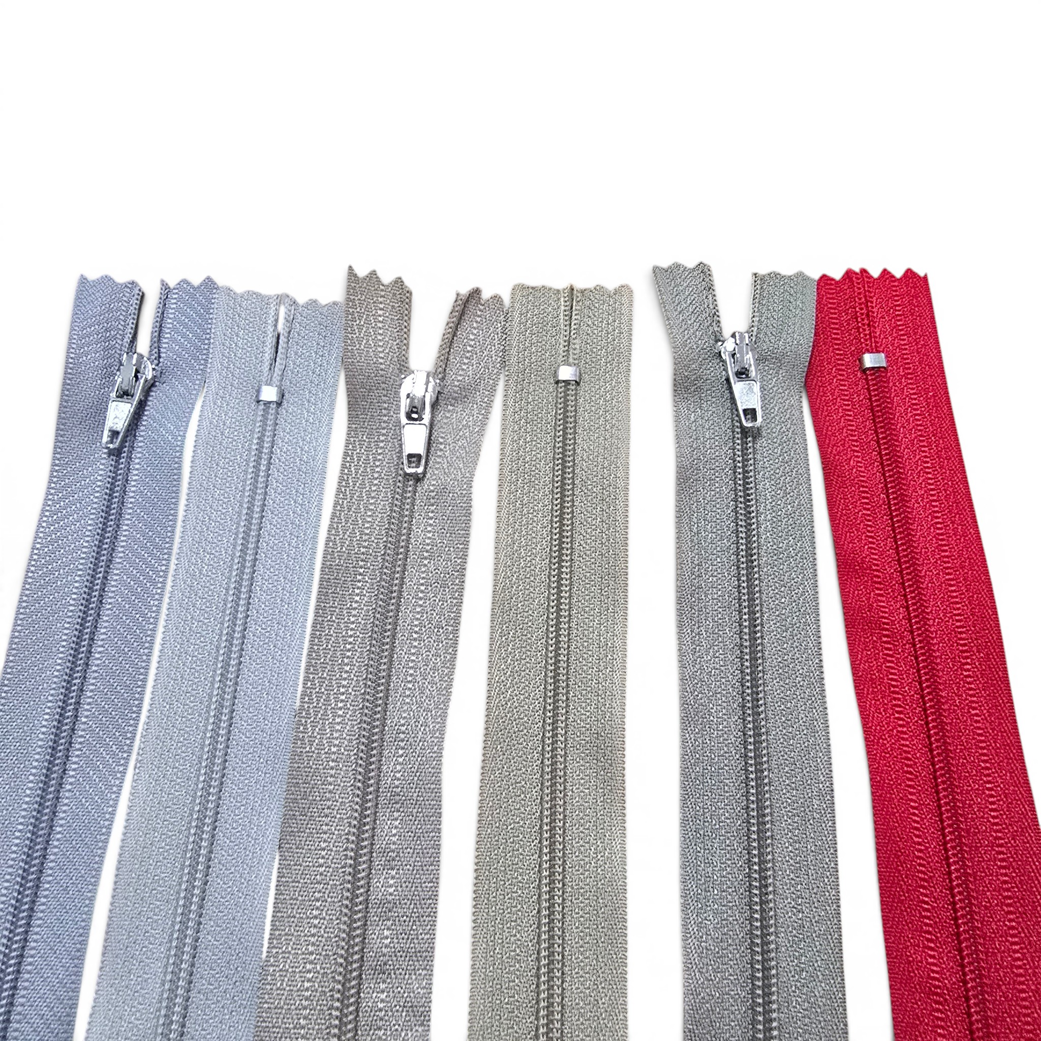 Pantolon ve Etek Fermuarı Naylon 20 cm T5 Kapalı Uçlu Nikel Kürsörlü NC0020T5N