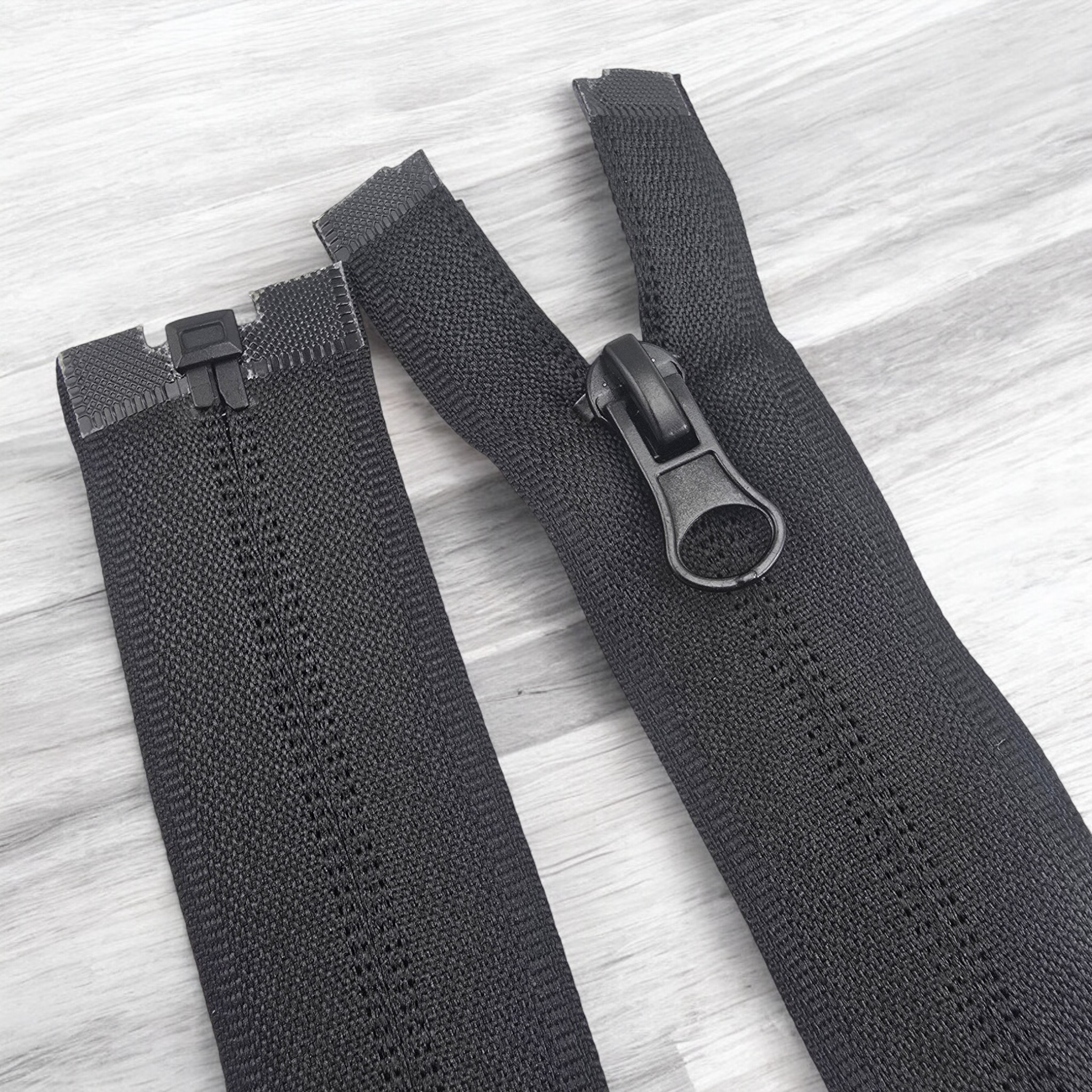 Nylon 68 cm Jacket Zipper Open End (Separate) - NC0068T10