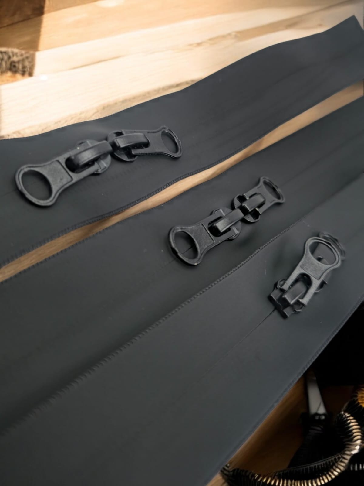 24 cm Waterproof  Zipper  P00024PRC