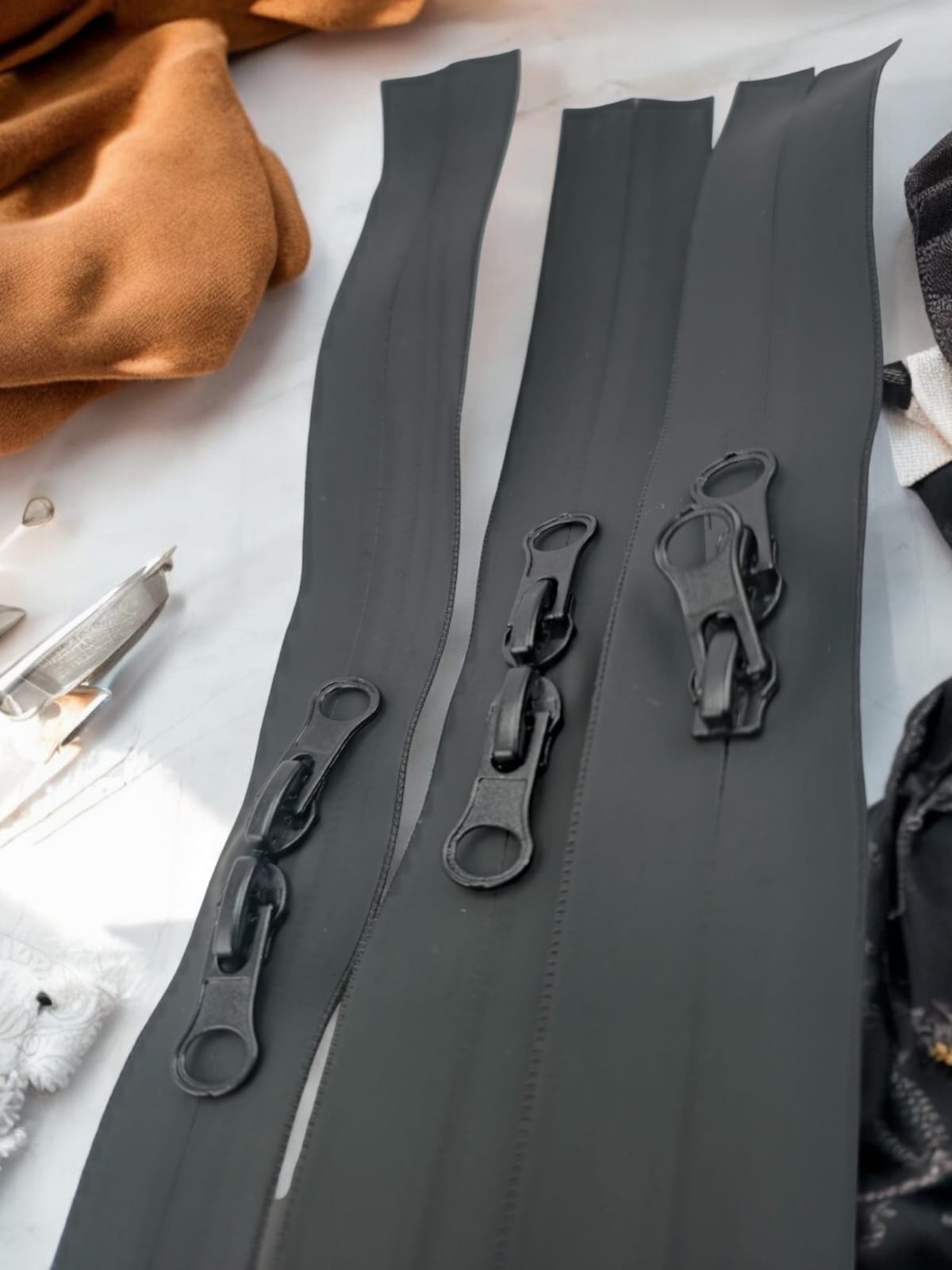 24 cm Waterproof  Zipper  P00024PRC